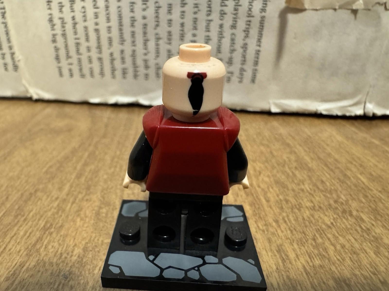 LEGO Avatar: The Last Airbender Prince Zuko minifigure Nickelodeon