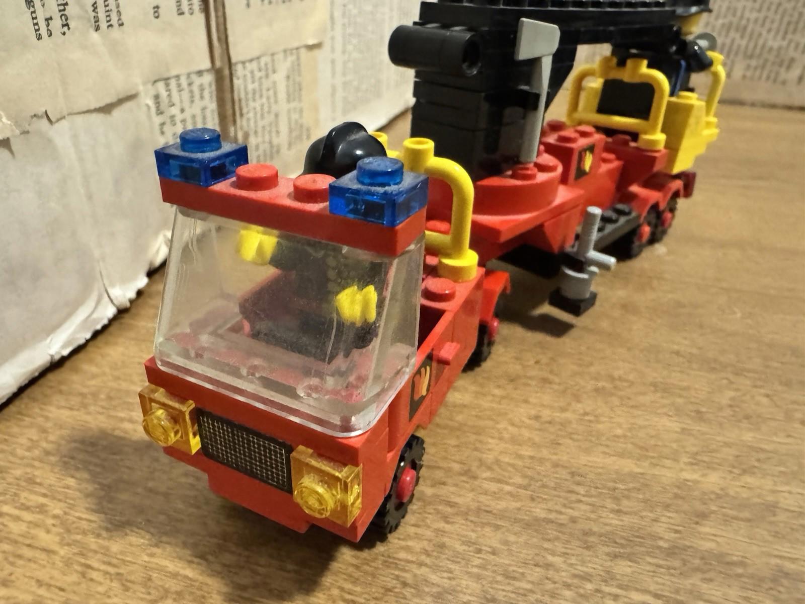 Lego 6650 And 6690 Fire And Rescue Van And Truck Sets Legoland *NO BOX OR MANUAL
