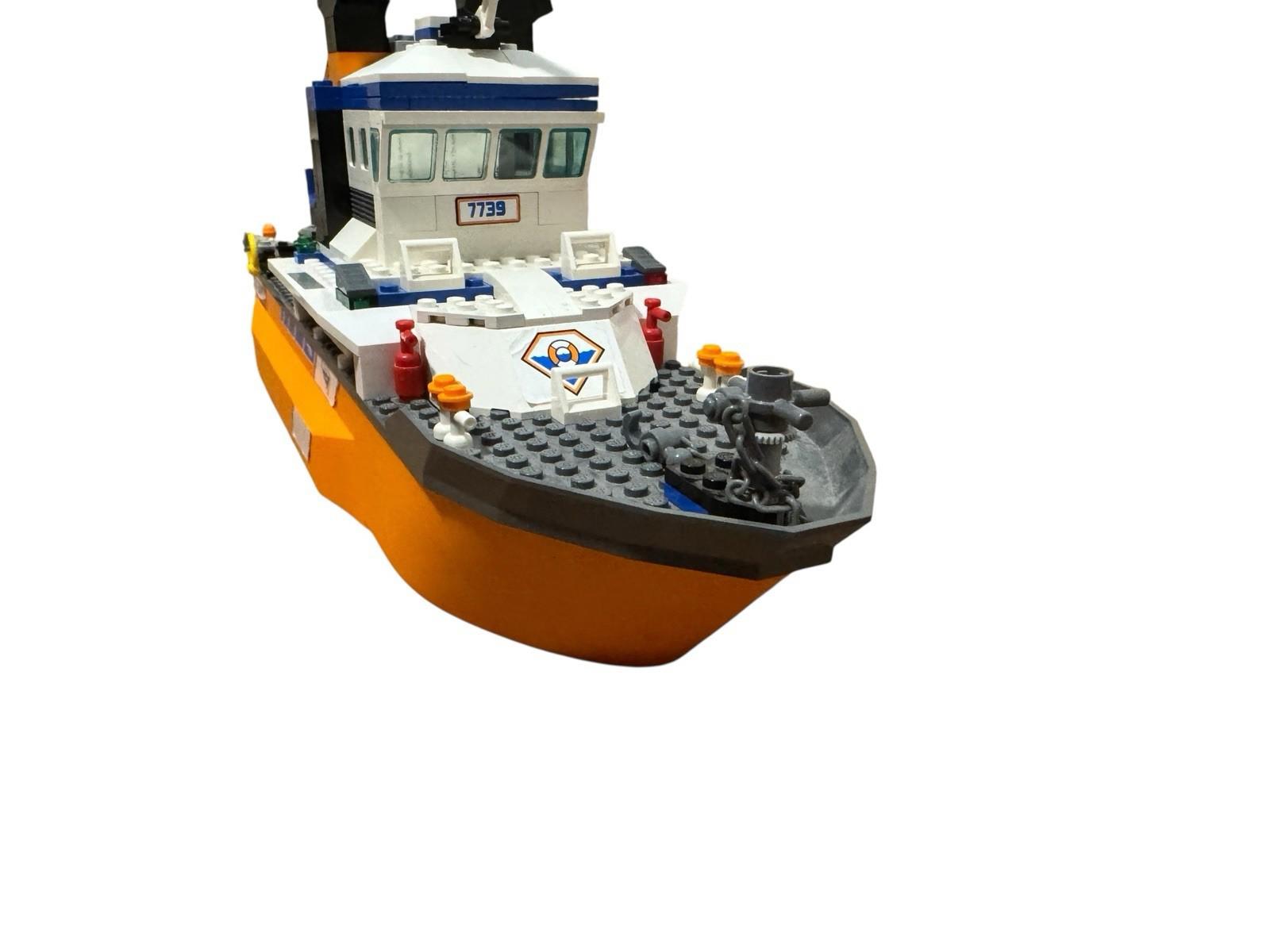 LEGO CITY: Coast Guard Patrol Boat & Tower 7739 *NOT COMPLETE* *NO BOX OR MANUAL